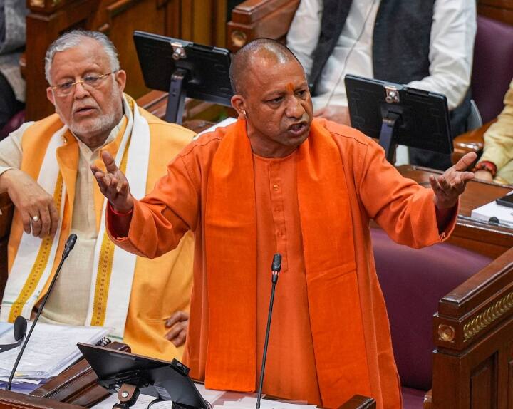 congress leader Acharya Pramod praises CM yogi Adityanath over his remarks in UP assembly 'रामचरित मानस- रामायण का अपमान करने वाले नेताओं की 'ठुकाई' की सराहना करता हूं', आचार्य प्रमोद ने की CM योगी की तारीफ