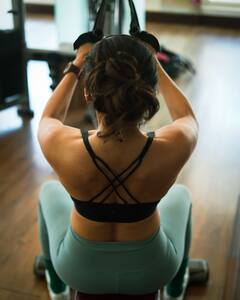 In Pics: तापसी पन्नू जिममध्ये करत आहे खूप मेहनत, वर्कआउटचे फोटो पाहून तुम्ही व्हाल मोटिव्हेट