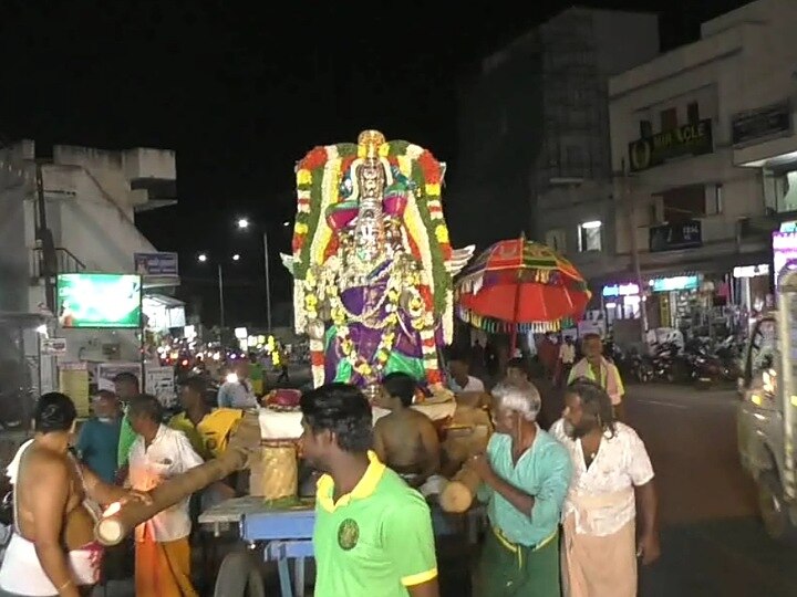 ஸ்ரீ கல்யாண வெங்கட்ரமண சுவாமி ஆலயத்தில் மாசி மக தெப்பத் திருவிழா.. வெள்ளி கருட வாகன சேவை.