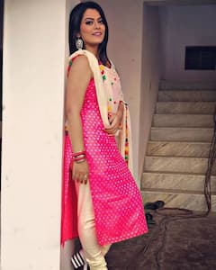 Nidhi Jha Transformation: शादी के बाद बदल गया है निधि झा का लुक, देखें 'लूलिया' का Then And Now Look