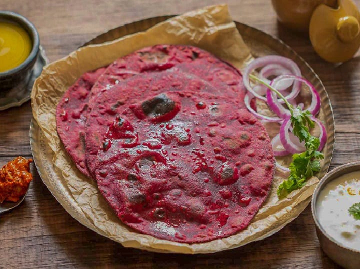 How To Make Healthy Beetroot Paratha; Follow Simple Recipe Here Beetroot Paratha : எல்லோரும் விரும்பும் பீட்ரூட் பராத்தா.. ஊட்டச்சத்தை அள்ளிக்கொடுக்கும் ரெசிப்பி இதுதான்..