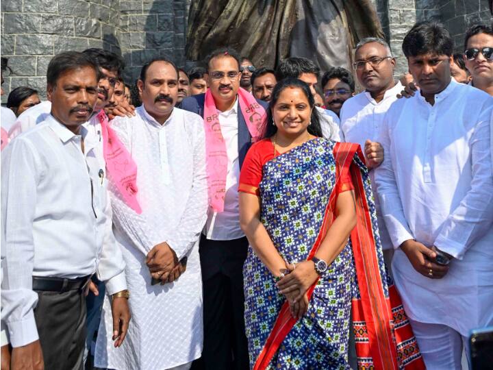 Kavitha On Congress: ‘कांग्रेस का कोई फ्रंट नहीं, खाली तंबू है’, केसीआर की बेटी कविता ने कहा- देश में सिर्फ एक ही फ्रंट है बीजेपी Telangana CM KCR Daughter Kavitha Attack On Congress Says Congress is not front only a empty tent Kavitha On Congress: ‘कांग्रेस का कोई फ्रंट नहीं, खाली तंबू है’, केसीआर की बेटी कविता ने कहा- देश में सिर्फ एक ही फ्रंट है बीजेपी
