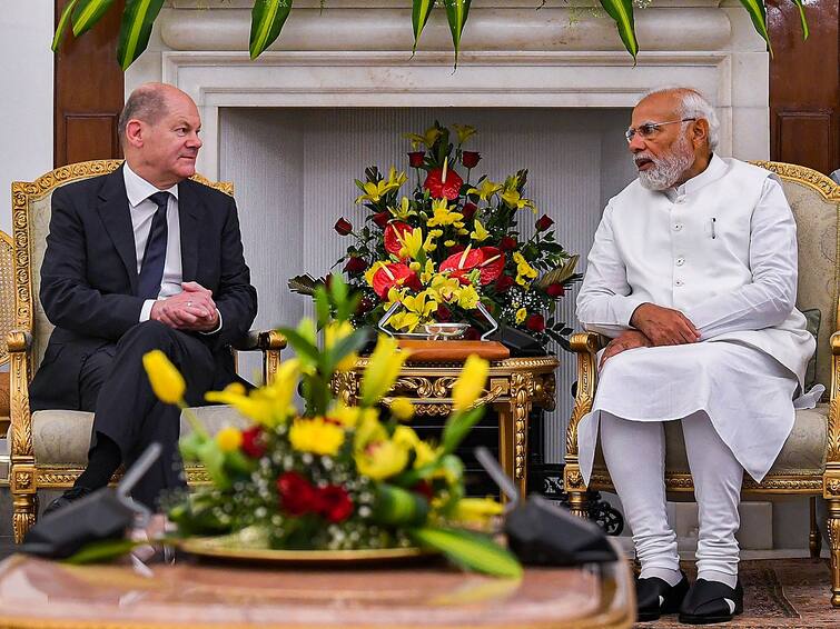 German Chancellor Olaf Scholz Gets Naga Shawl From PM Modi Calls On President Murmu On Maiden India Visit Top Points German Chancellor Olaf Scholz Gets Naga Shawl From PM Modi, Calls On Prez On Maiden India Visit: Top Points