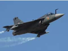 पहली बार देश से बाहर जाएगा लड़ाकू विमान तेजस, UAE में 10 देशों के साथ सैन्य अभ्यास में लेगा हिस्सा