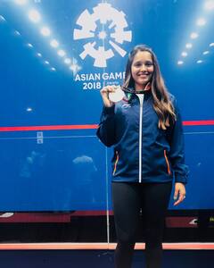 Photos: खेल के मैदान से खूबसूरती तक किसी में पीछे नहीं हैं कार्तिक की वाइफ दीपिका, दिलचस्प है लव स्टोरी