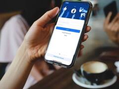 'नकली फेसबुक ID, सरकार की आलोचना', सोशल मीडिया पोस्ट के चलते जम्मू-कश्मीर में टीचर सस्पेंड