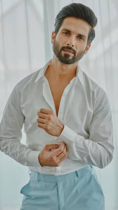 Shahid Kapoor Birthday: স্টার কিড হয়েও বার-বার প্রত্যাখ্যাত, একনজরে শাহিদ কপূরের কেরিয়ার থেকে ব্যক্তিগত জীবন