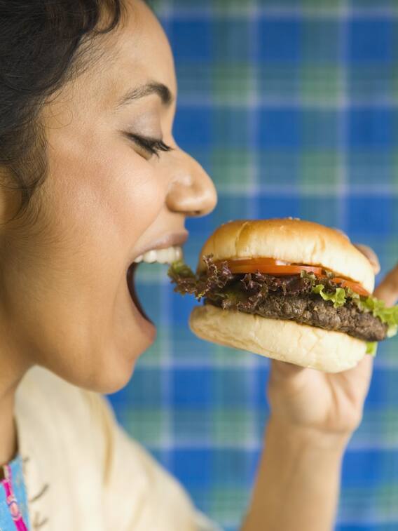 आपके दिल-दिमाग को खराब कर सकते हैं ये फूड