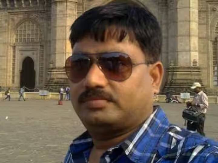 Umesh Pal Murder: अतीक अहमद से 18 सालों तक लोहा लेते रहे उमेश पाल, आखिरी वक्त तक राजू को न्याय दिलाने की लड़ी जंग ateeq ahmed Umesh pal rajupal fight against his friend Raju pal murderers till death jaya pal pooja pal prayaraj news Umesh Pal Murder: अतीक अहमद से 18 सालों तक लोहा लेते रहे उमेश पाल, आखिरी वक्त तक राजू को न्याय दिलाने की लड़ी जंग