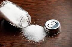 Namak Ke Upay: ਨਮਕ ਦੇ ਇਹ ਉਪਾਅ ਬਦਲ ਦੇਣਗੇ ਤੁਹਾਡੀ ਕਿਸਮਤ, ਤੁਹਾਨੂੰ ਮਿਲਣਗੇ ਮਨਚਾਹੇ ਨਤੀਜੇ