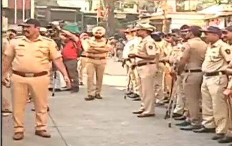 मतदानाला काहीच तास उरले आहेत. त्यामुळे पक्षाचा अनेकांच्या भेटीगाठी घेण्यावर भर आहे.