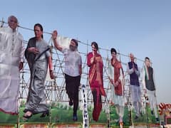 Raipur Congress Conclave: छत्तीसगढ़ बना कांग्रेस नेताओं का महाकुंभ, तस्वीरों में देखिए एयरपोर्ट से अधिवेशन तक कैसी है व्यवस्था