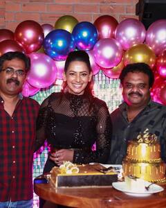 Sanjana Singh : சந்தோஷமாக பிறந்தநாள் கொண்டாடிய ‘அஞ்சான்’ பட நடிகை..இணையத்தில் சுழலும் புகைப்படங்கள்!