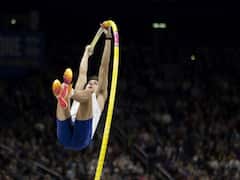 WATCH: Armand Duplantis Sets New Pole Vault World Record In Third Attempt To Clear The Height; Video Goes Viral