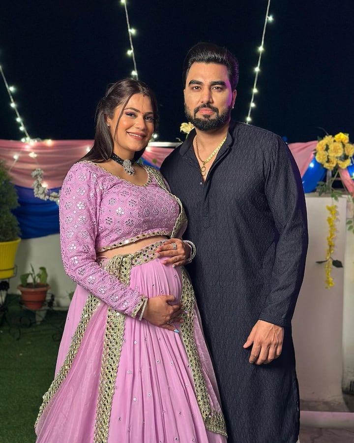 बताते चलें कि अरमान मलिक अपनी पत्नियों के साथ प्रैंक वीडियो बनाते रहते हैं, जिसे लोग बहुत पसंद करते हैं.