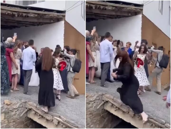 Woman is seen falling into drain while filming bride and groom during wedding ceremony Video: दूल्हे और दुल्हन की तस्वीर ले रही महिला नाले में जा गिरी, वीडियो देख नहीं रुकेगी हंसी