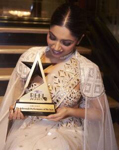 Bhumi Pednekar Photos: વ્હાઈટ સાડીમાં ખૂબ જ હોટ લાગી ભૂમિ પેંડનેકર, જુઓ તસવીરો