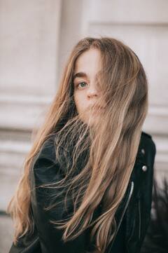 Hair Care: লম্বা-কালো-ঘন চুল চান? বাড়িতেই রয়েছে উপাদান