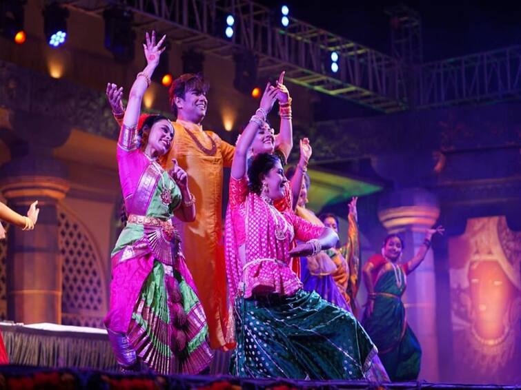 Maharashtra Chhatrapati Sambhajinagar News Verul Ajantha Festival begins presence of world class famous artists दिमाखदार सोहळ्यात वेरूळ- अजिंठा महोत्सवास सुरुवात; कथ्थक, भरतनाट्यम आणि लावणीने रसिक मंत्रमुग्ध