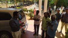 தாமதமாக தொடங்கிய தேர்வு - கவலையுடன் இருந்த பெற்றோர்களிடம் நிலைமையை கூறிய கலெக்டர்