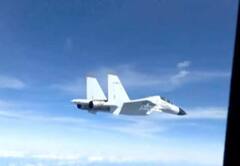 मिसाइलों से लैस चीनी विमान ने अमेरिकी जेट का रोका रास्ता, पायलट ने दी खुलेआम धमकी