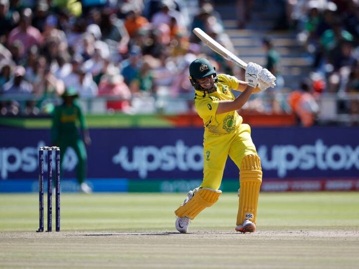 Women's T20 World Cup 2023 Final Australia women given target of 157 runs against South Africa Women at Newlands Cricket Ground SA vs AUS, WT20 Final: खिताबी भिड़ंत में ऑस्ट्रेलिया ने दक्षिण अफ्रीका को दिया 157 रनों का लक्ष्य, बेथ मूनी ने जड़ा शानदार अर्धशतक