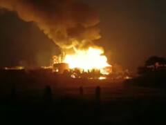 Ahmednagar Fire : गंगामाई साखर कारखान्याला भीषण आग, जखमींवर उपचार सुरु