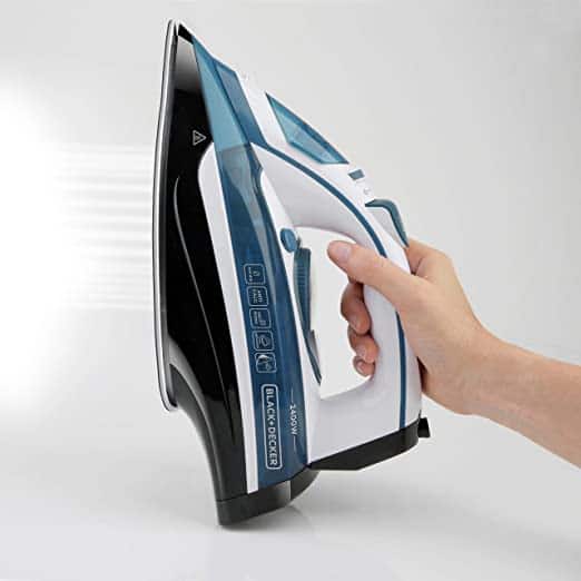 कुछ क्लॉथ प्रेस में एडजस्टेबल प्रेशर सेटिंग्स होती हैं, जो तब उपयोगी हो सकती हैं जब आप मोटे फैब्रिक पर प्रेस करने वाले हों. ध्यान रखें कि जिस प्रेस को आप चुने उसमें प्रेशर का फीचर हो.