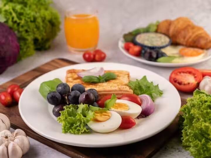 breakfast eating benefits save from cancer heart disease marathi news Health Tips : सकाळच्या नाश्त्याला कधीही नाही म्हणू नका; कर्करोगासह 'या' आजारांपासून होईल संरक्षण