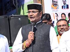 MP के शिक्षा मंत्री की गाड़ी का एक्सीडेंट, बाल-बाल बचे विश्वास सारंग और परिवार, क्रेन से गाड़ी पहुंचाई गई थाने