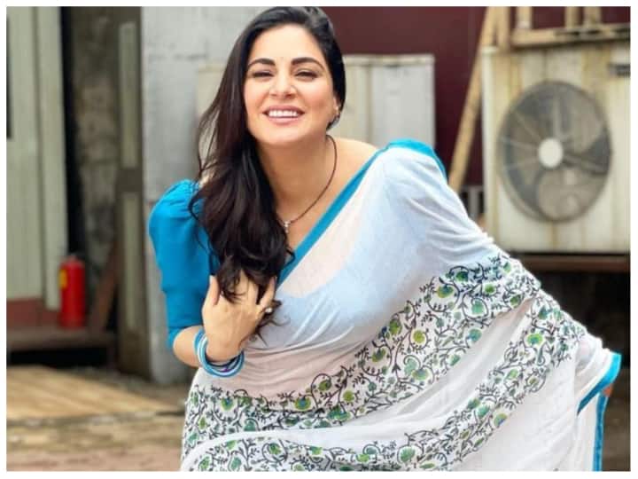 After one year of marriage, Shraddha Arya showed her baby bump, gave good news on social media