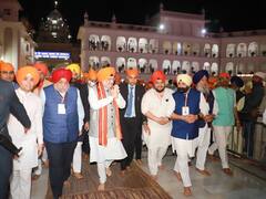 Amit Shah Offers Prayers At Patna Sahib Gurudwara, Says ‘Blessed To Visit Sacred Takhat Sri Harimandir Ji’ — IN PICS