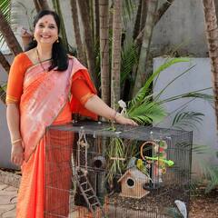 Laya: హైదరాబాద్‌లో నటి లయ - వచ్చీ రాగానే వివాదం, ట్రోల్స్ చేస్తున్న నెటిజన్స్!