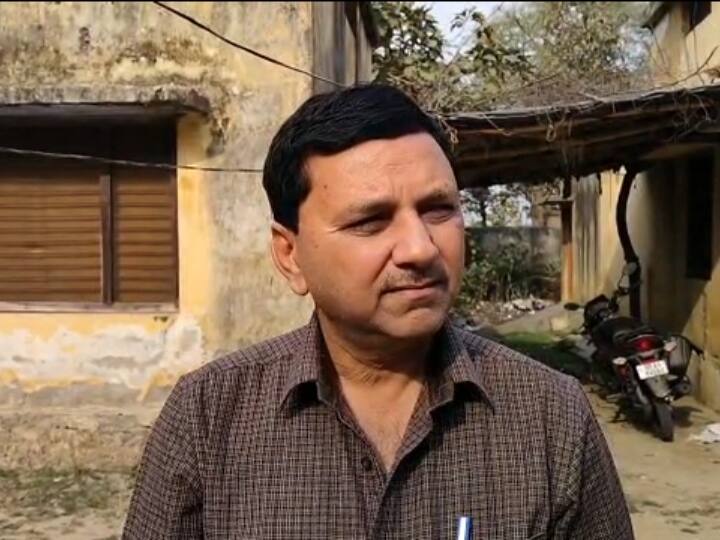 Shravasti Suicide Case Deputy Ranger Shot himself With service revolver ANN Shravasti News: डिप्टी रेंजर ने सर्विस रिवाल्वर से खुद को मारी गोली, मौके पर ही दर्दनाक मौत, पुलिस जांच में जुटी