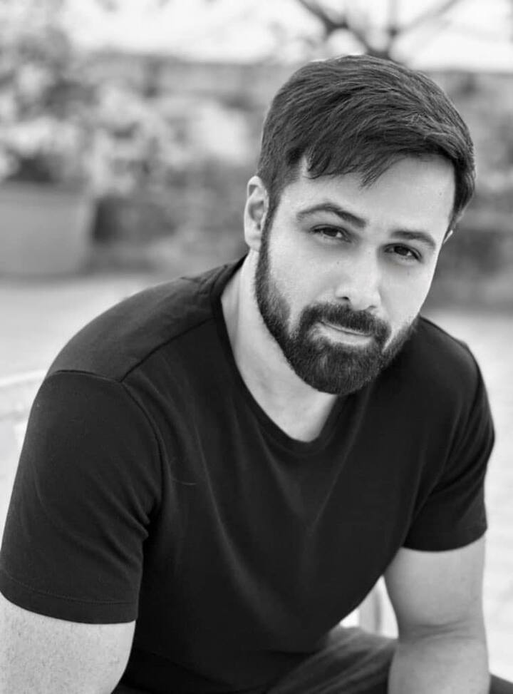 इमरानसाठी मागील दहा वर्ष खूप कठीण होती. दहा वर्षात इम्रानचे 11 चित्रपट फ्लॉप झाले आहेत. त्यामुळे त्याला आता चित्रपट मिळणेही कठीण झालेय.