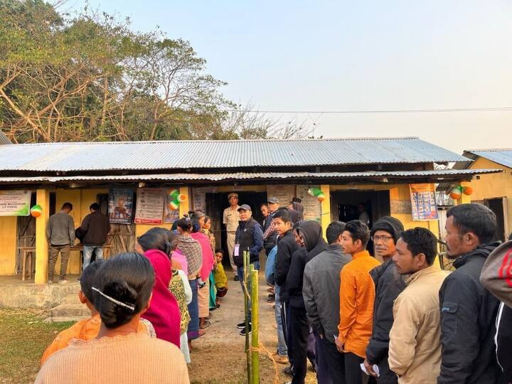 2018 में BJP ने दो विधानसभा सीटों पर कब्जा किया था और एनपीपी के साथ गठबंधन करके राज्य में सरकार बनाई. ये पाईंथोरुमखरा और दक्षिण शिलांग विधानसभा सीटें थी.