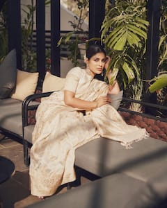 Samyuktha Menon: చీరకట్టులో చందమామలా వెలిగిపోతున్న సంయుక్త మీనన్