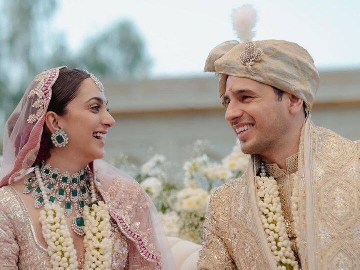 Kiara Advani get emotional after see Sidharth Malhotra in groom look on wedding day Sid-Kiara Wedding: शादी के दिन सिद्धार्थ मल्होत्रा को देख इमोशनल हो गईं कियारा आडवाणी, एक्ट्रेस ने सुनाया दिलचस्प किस्सा