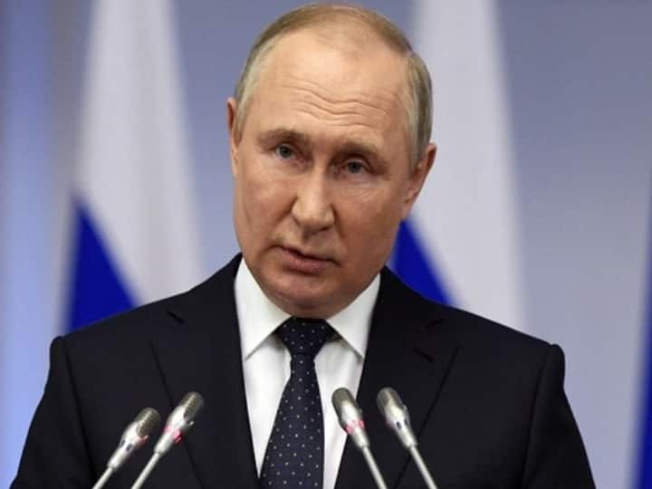 Russia-Ukraine Crisis: इंटरनेशनल कोर्ट ने रूसी राष्ट्रपति पुतिन के खिलाफ जारी किया गिरफ्तारी वारंट, वार क्राइम के लिए ठहराया जिम्मेदार