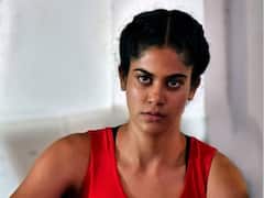 Aditi Pohankar Photos: रिअल लाईफमध्ये ग्लॅमरस आहे 'आश्रम'मधली पम्मी पेहलवान; पाहा अदितीचे खास फोटो