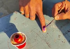 तमिलनाडु, झारखंड, बंगाल और अरुणाचल में उपचुनाव के लिए वोटिंग, जानिए किस सीट पर किससे मुकाबला