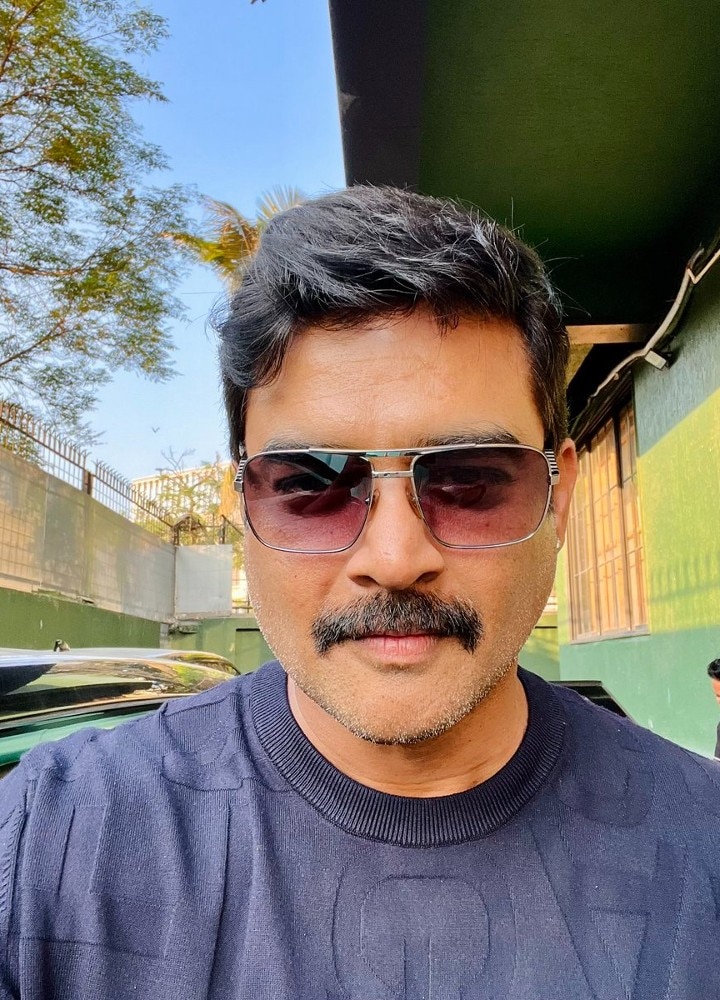 Madhavan: என்றென்றும் சாக்லேட் பாய் தான்.... புது லுக்கில் அசத்தும் மாதவன்!