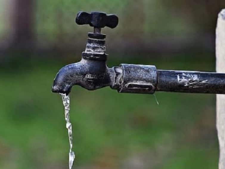Maharashtra govt nod for Rs 355 crore water supply, sewage system for Panvel Panvel Municipal Corporation : पनवेल पालिकेला 355 कोटी रुपयांचा निधी मंजूर, पाणी पुरवठ्यासह सांडपाणी व्यवस्थापनाचं काम होणार 