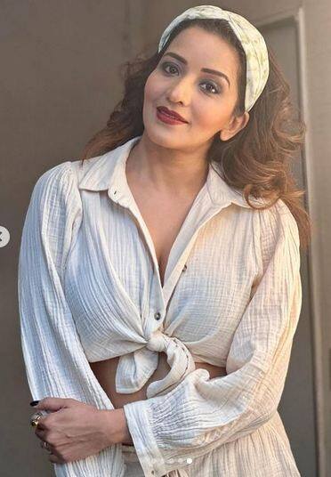 ਜਦੋਂ ਵੀ ਅਦਾਕਾਰਾ ਆਪਣੀਆਂ ਤਸਵੀਰਾਂ ਇੰਸਟਾਗ੍ਰਾਮ 'ਤੇ ਸ਼ੇਅਰ ਕਰਦੀ ਹੈ ਤਾਂ ਪ੍ਰਸ਼ੰਸਕ ਉਸ ਦੀਆਂ ਤਸਵੀਰਾਂ 'ਤੇ ਲਾਈਕ ਅਤੇ ਕਮੈਂਟ ਕਰਦੇ ਹਨ।