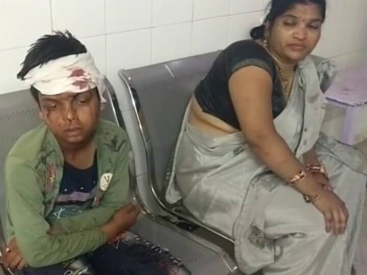 bundi news Accident In Bundi Overload Tractor Rammed The Car Mother And Her Two Children Died ANN Bundi Accident: बूंदी में दर्दनाक सड़क हादसा, ओवरलोड ट्रैक्टर ने कार को रौंदा, मां और उसके दो बच्चों की मौत; 6 लोग घायल