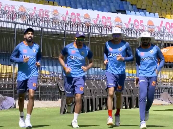 IND vs AUS 3rd Indian player practice hard before Indore test in Holkar Cricket Stadium see video Watch: इंदौर टेस्ट से पहले कड़ी मेहनत करते दिखे भारतीय खिलाड़ी, वीडियो में देखें कैसे हर प्लेयर ने पसीना बहाया