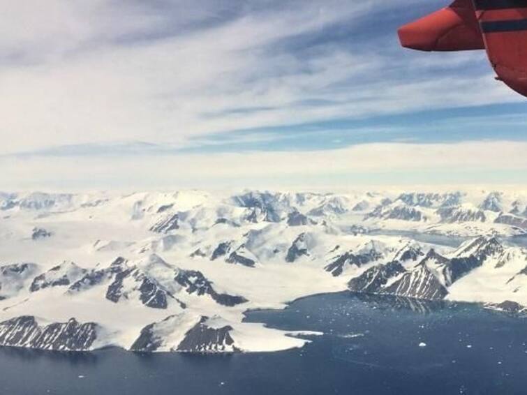 Antarctica Glaciers Flow Faster Than Usual In The Summer Satellite Images Show Here Is Why Antarctica's Glaciers Are Flowing Faster Than Usual In The Summer, Satellite Images Show. Here's Why