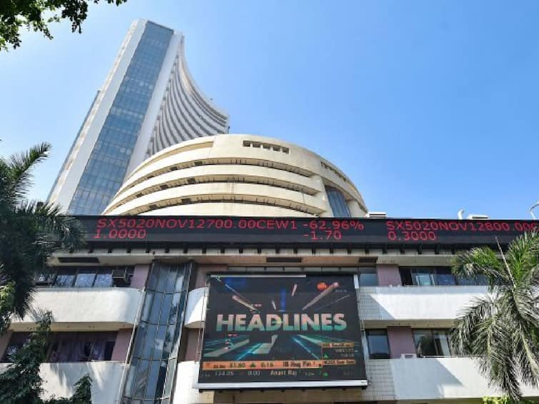 Share Market Closing Bell Today February 28 Sensex extends losses to 8th day, falls 326 pts; Nifty below 17,350 Share Market : சரிவுடன் நிறைவடைந்த இந்திய பங்குச்சந்தை; 8-வது நாளாக சரிவுடன் வர்த்தகமான சென்செக்ஸ்!