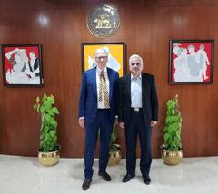 बिल गेट्स यांचा भारत दौरा; दिग्गजांच्या भेटीची सोशल मीडियावर चर्चा...