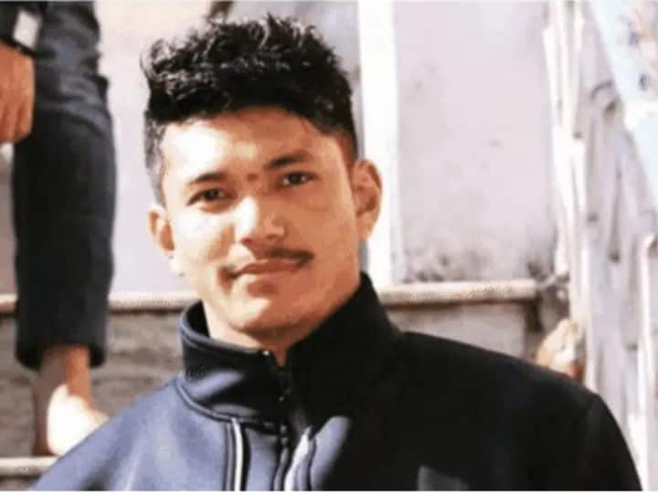 Himachal Soldier Pawan Kumar martyred during terrorist encounter in Pulwama, CM Sukhwinder Singh Sukhu expressed grief ANN Pulwama Encounter: पुलवामा में आतंकियों से मुठभेड़ में हिमाचल के लाल पवन कुमार शहीद, CM सुक्खू ने जताया शोक